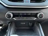 2021 Nissan Altima 2.5 SR Sedan, foto 33 de 34