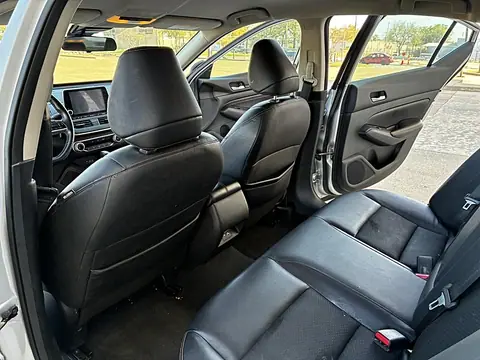 2021 Nissan Altima 2.5 SR Sedan, foto 16 de 34, auto usado en venta en CARNOVA Dallas