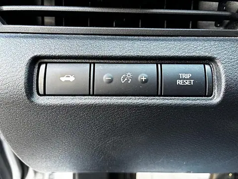 2021 Nissan Altima 2.5 SR Sedan, foto 28 de 34, auto usado en venta en CARNOVA Dallas