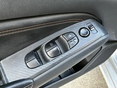 2021 Nissan Altima 2.5 SR Sedan, foto 26 de 34, auto usado en venta en CARNOVA Dallas
