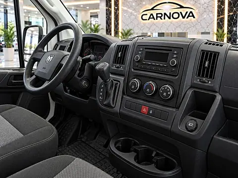 2019 RAM ProMaster 2500 High Roof 136" WB, foto 11 de 16, van usada en venta en CARNOVA Dallas