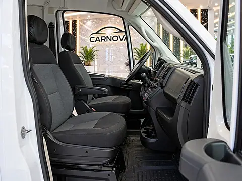 2019 RAM ProMaster 2500 High Roof 136" WB, foto 9 de 16, van usada en venta en CARNOVA Dallas