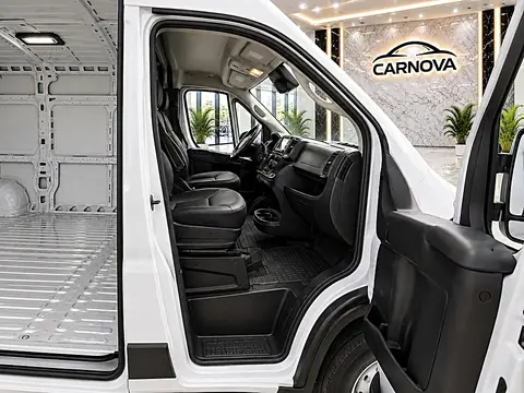 2025 RAM ProMaster 2500 Tradesman High Roof 159" WB, foto 10 de 16, van usada en venta en CARNOVA Dallas