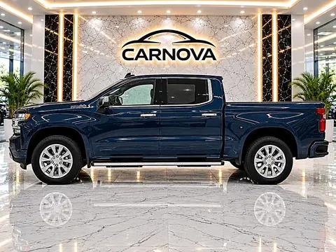 2019 Chevrolet Silverado 1500 4WD Crew Cab 147" High Country photo 8