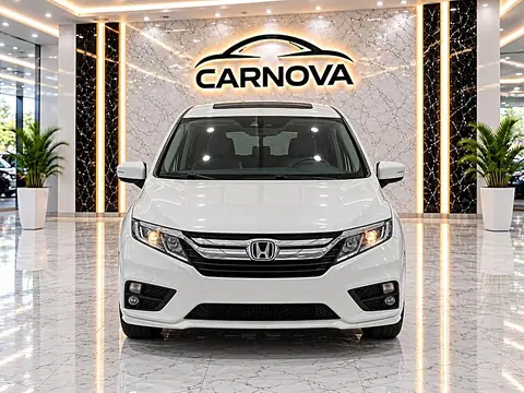 2019 Honda Odyssey EX-L Auto photo 3