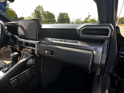 2025 Toyota Tacoma SR Double Cab 5' Bed 4X4, foto 66 de 82, troca usada en venta en CARNOVA Dallas