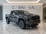 2025 Toyota Tacoma SR Double Cab 5' Bed 4X4, foto 9 de 82