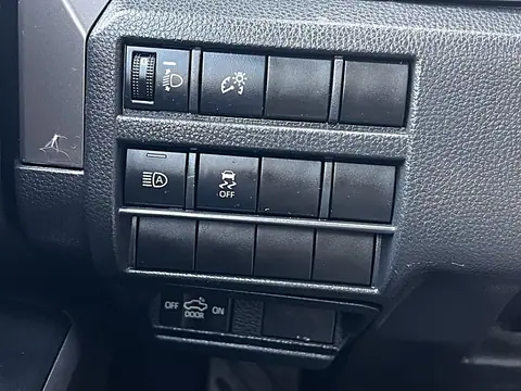 2025 Toyota Tacoma SR Double Cab 5' Bed 4X4, foto 77 de 82, troca usada en venta en CARNOVA Dallas