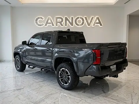 2025 Toyota Tacoma SR Double Cab 5' Bed 4X4, foto 10 de 82, troca usada en venta en CARNOVA Dallas