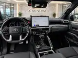 2025 Toyota Tacoma SR Double Cab 5' Bed 4X4, foto 13 de 82