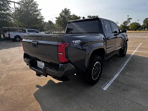 2025 Toyota Tacoma SR Double Cab 5' Bed 4X4, foto 32 de 82, troca usada en venta en CARNOVA Dallas
