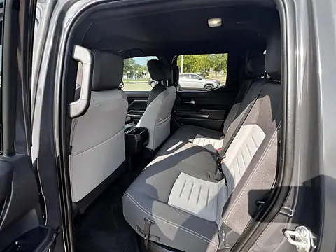 2025 Toyota Tacoma SR Double Cab 5' Bed 4X4, foto 52 de 82, troca usada en venta en CARNOVA Dallas