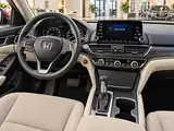 2018 Honda Accord LX 1.5T, foto 16 de 17