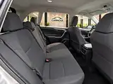 2020 Toyota RAV4 LE AWD, foto 14 de 16