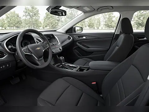 2022 Chevrolet Malibu 4dr Sdn LT photo 4