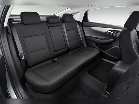 2022 Chevrolet Malibu 4dr Sdn LT photo 5