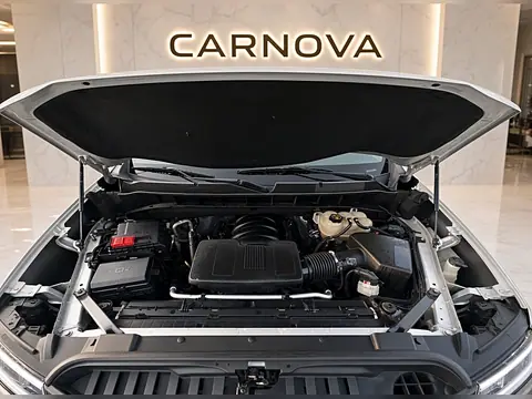 2020 Chevrolet Silverado 1500 4WD Crew Cab 157" LT photo 9