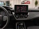 2021 Toyota Corolla LE, foto 17 de 33