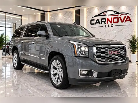 2019 GMC Yukon XL Denali photo 1