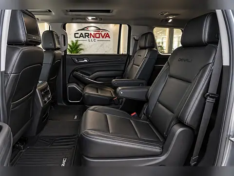 2019 GMC Yukon XL Denali, foto 12 de 16, auto usado en venta en CARNOVA Dallas