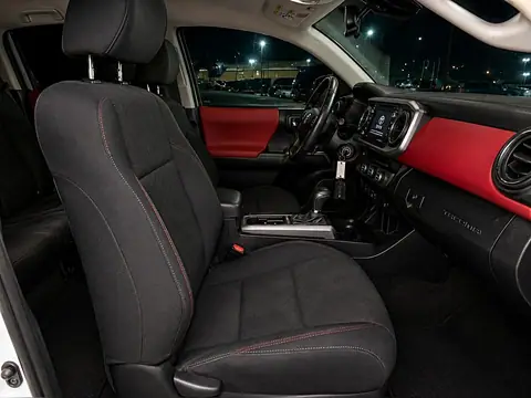 2019 Toyota Tacoma SR5 Double Cab 5' Bed V6 AT (SE) photo 6