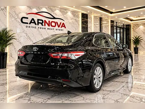 2020 Toyota Camry LE Auto (GS) photo 4