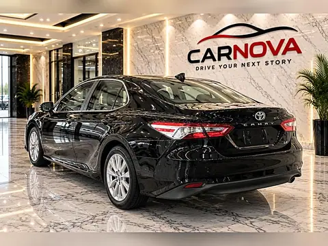 2020 Toyota Camry LE Auto (GS) photo 5