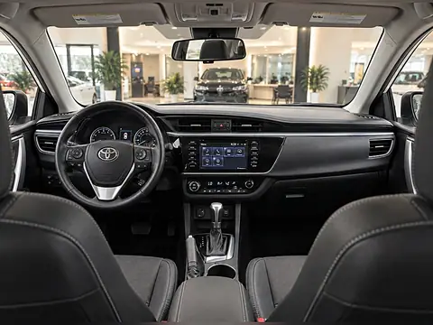 2016 Toyota Corolla 4dr Sdn Auto L (Natl) photo 5