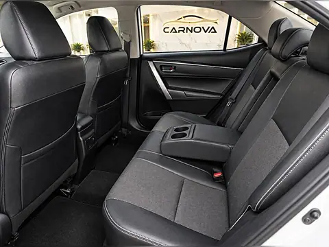 2016 Toyota Corolla L, foto 10 de 11, auto usado en venta en CARNOVA Dallas