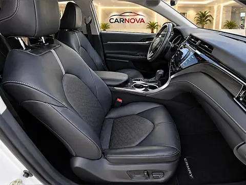 2020 Toyota Camry XSE, foto 9 de 28, auto usado en venta en CARNOVA Dallas