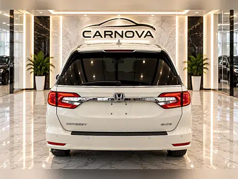 2019 Honda Odyssey Elite Auto photo 4