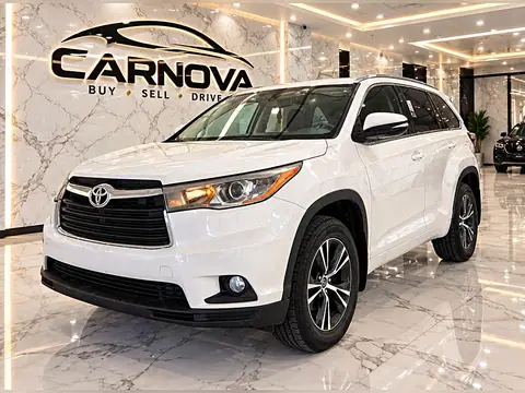 2016 Toyota Highlander FWD 4dr V6 XLE (Natl) photo 2