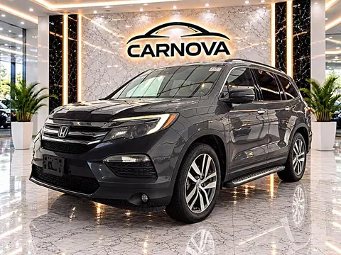 2018 Honda Pilot Touring 2WD photo 3