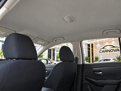 2021 Nissan Sentra SV, foto 16 de 16, auto usado en venta en CARNOVA Dallas