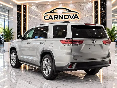 2018 Toyota Highlander Limited V6 FWD photo 4