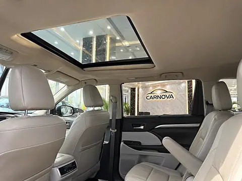 2018 Toyota Highlander Limited V6 FWD, foto 12 de 17, auto usado en venta en CARNOVA Dallas