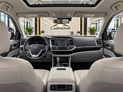 2018 Toyota Highlander Limited V6 FWD, foto 11 de 17, auto usado en venta en CARNOVA Dallas