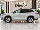 2018 Toyota Highlander Limited V6 FWD, foto 7 de 17