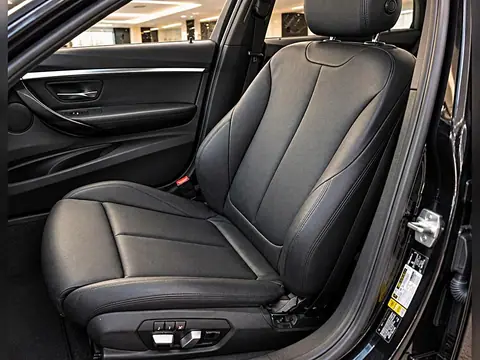 2016 BMW 328i Sedan photo 13