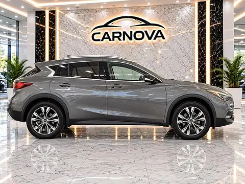 2017 Infiniti QX30 Premium AWD *Ltd Avail* photo 3