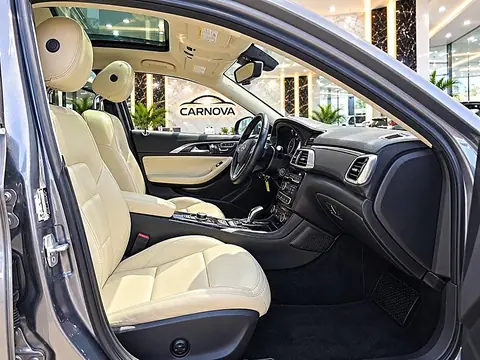 2017 Infiniti QX30 AWD, foto 10 de 16, auto usado en venta en CARNOVA Dallas