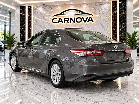 2018 Toyota Camry LE, foto 7 de 16, auto usado en venta en CARNOVA Dallas