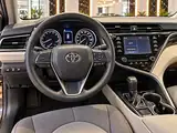 2018 Toyota Camry LE, foto 13 de 16
