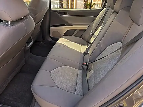 2018 Toyota Camry LE, foto 15 de 16, auto usado en venta en CARNOVA Dallas