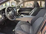 2018 Toyota Camry LE, foto 9 de 16