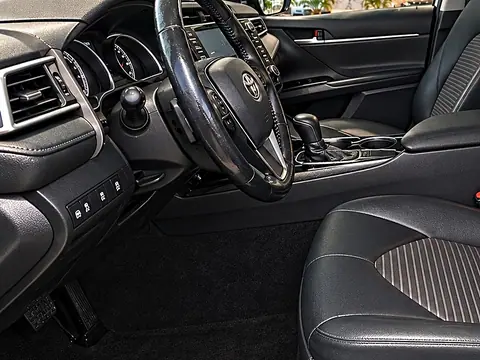 2020 Toyota Camry SE Sedan, foto 10 de 16, auto usado en venta en CARNOVA Dallas