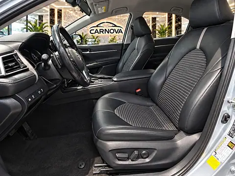 2020 Toyota Camry SE Sedan, foto 9 de 16, auto usado en venta en CARNOVA Dallas