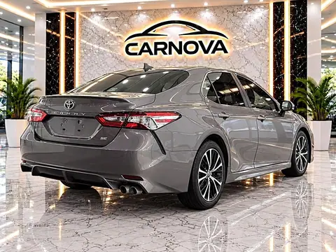 2020 Toyota Camry SE Sedan, foto 6 de 16, auto usado en venta en CARNOVA Dallas