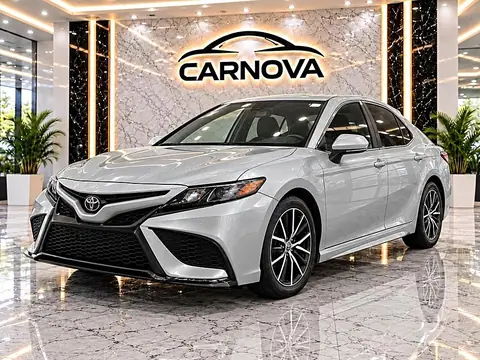 2022 Toyota Camry SE Sedan photo 2