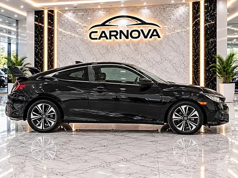 2017 Honda Civic EX-L Coupe photo 2